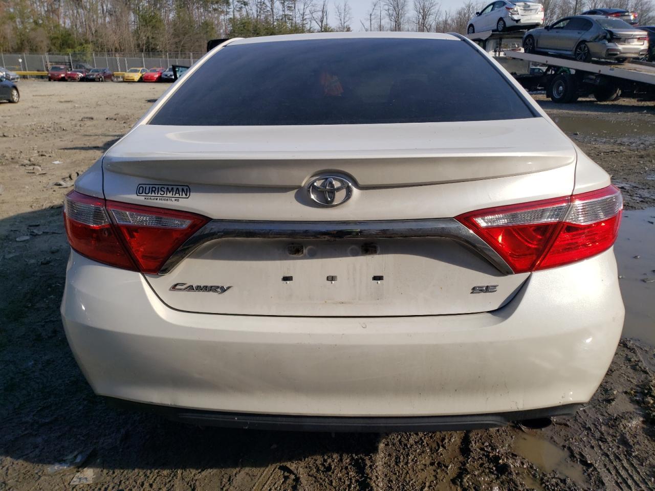 2015 TOYOTA CAMRY LE - Фото 6