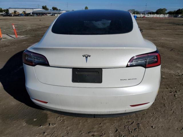 2022 Tesla Model 3 - Фото 6