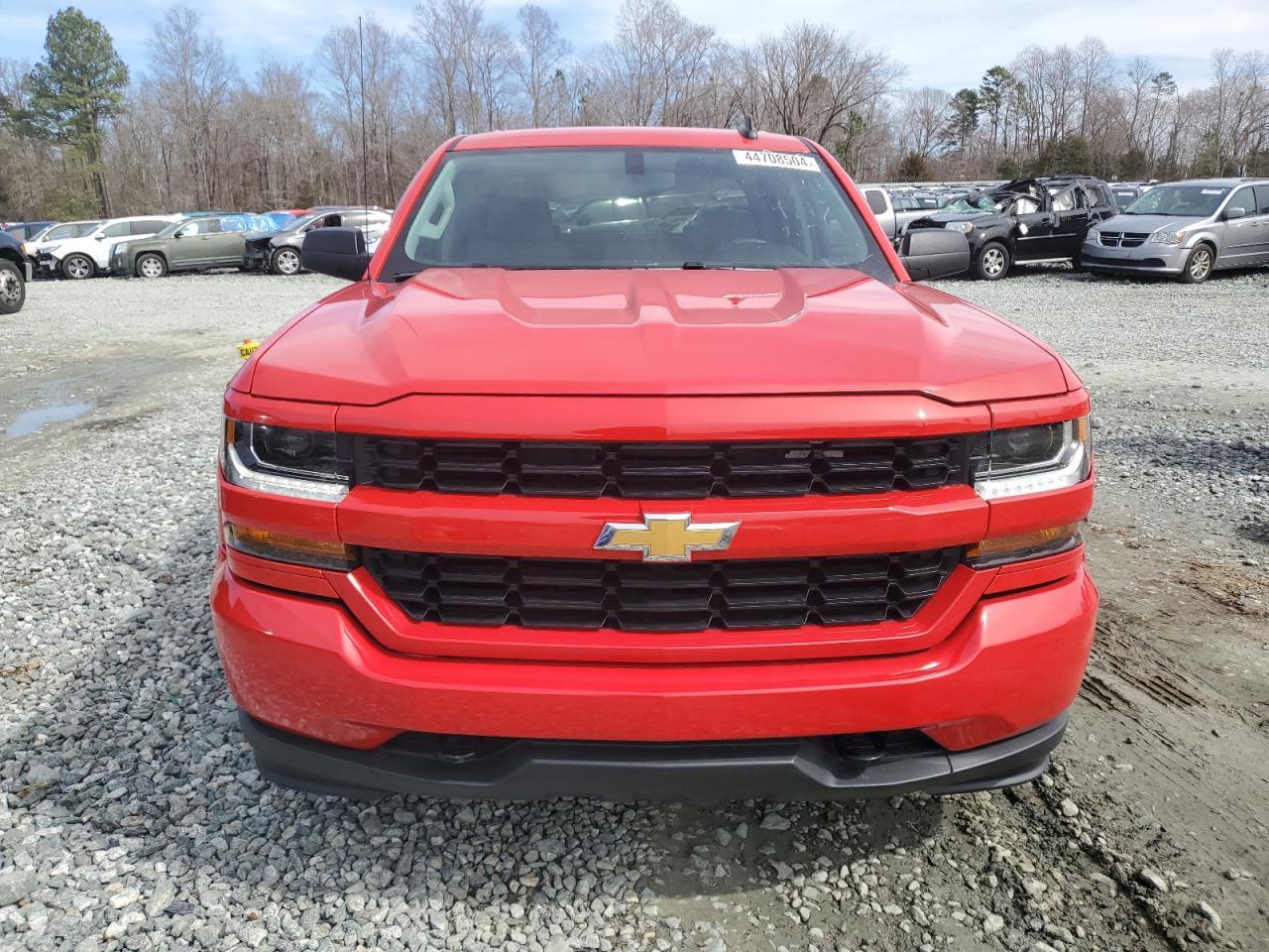 2018 CHEVROLET SILVERADO - Image 5