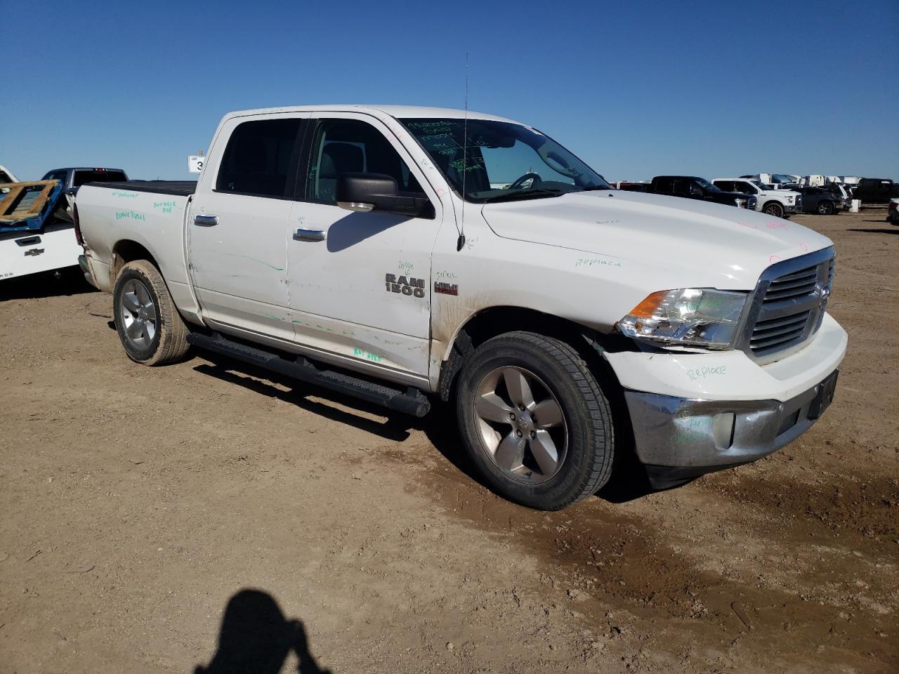 2017 RAM 1500 SLT - Image 4