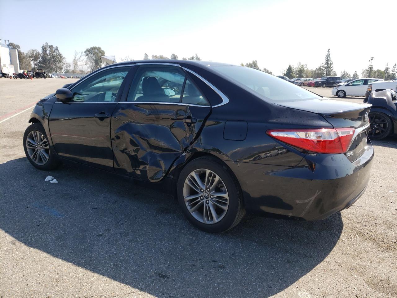 2017 TOYOTA CAMRY LE - Фото 2