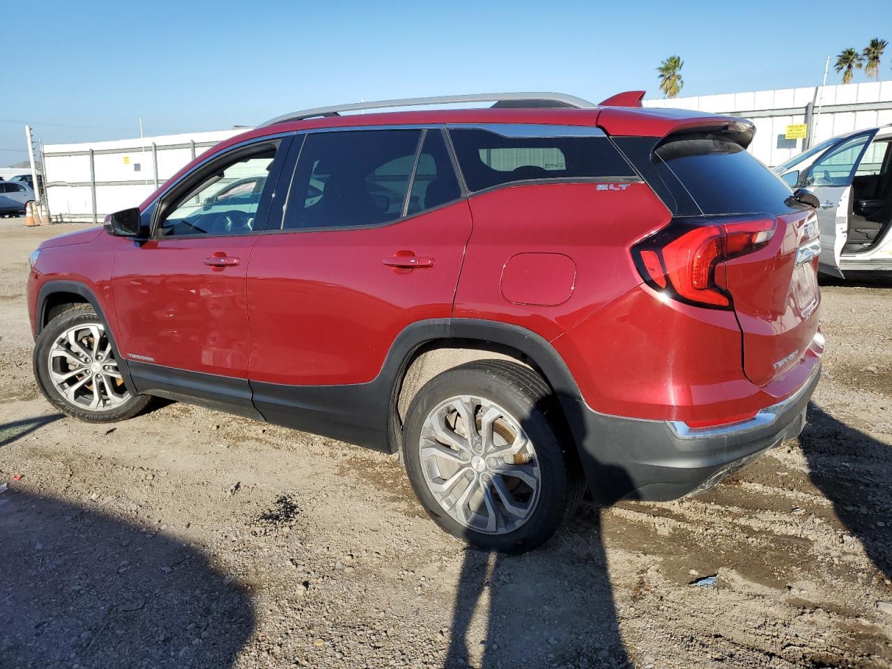 2019 GMC TERRAIN SL - Фото 2