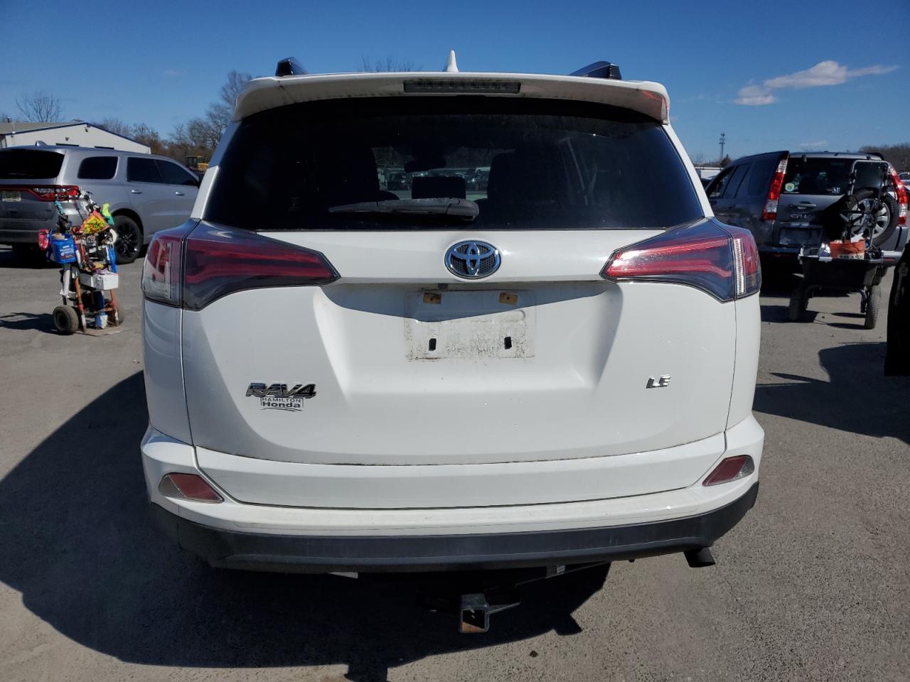 2018 TOYOTA RAV4 LE - Image 6