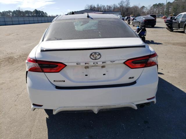 2020 Toyota Camry Se - Фото 6