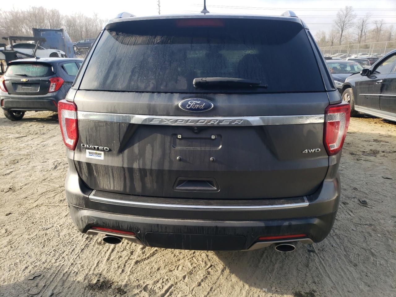 2018 FORD EXPLORER L - Image 6