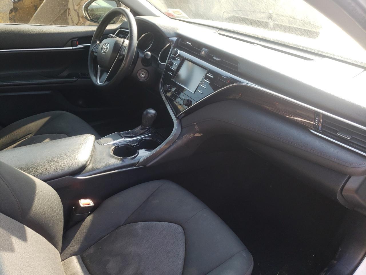 2018 TOYOTA CAMRY L - Image 7