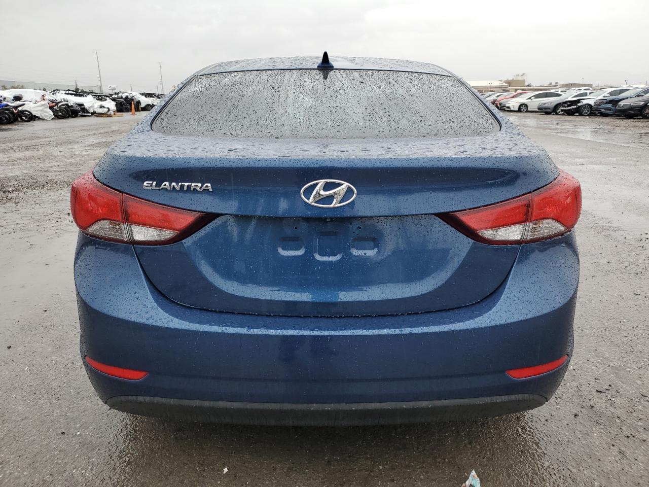 2015 HYUNDAI ELANTRA SE - Image 6