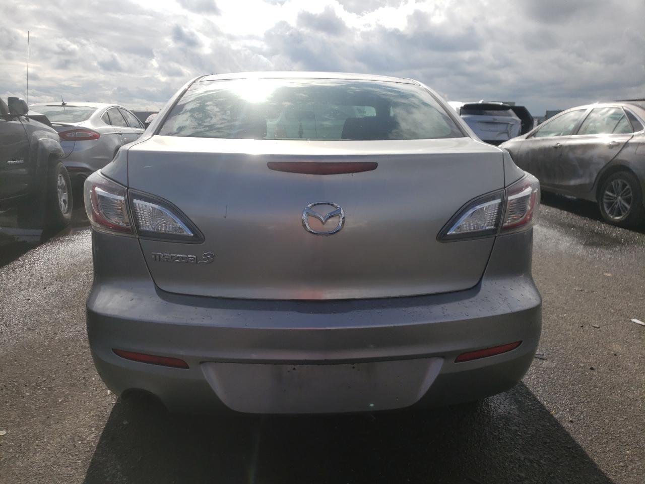 2013 MAZDA 3 I - Фото 6