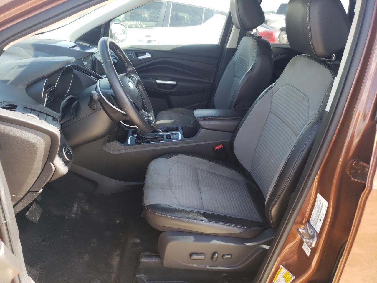 2017 FORD ESCAPE SE - Фото 7