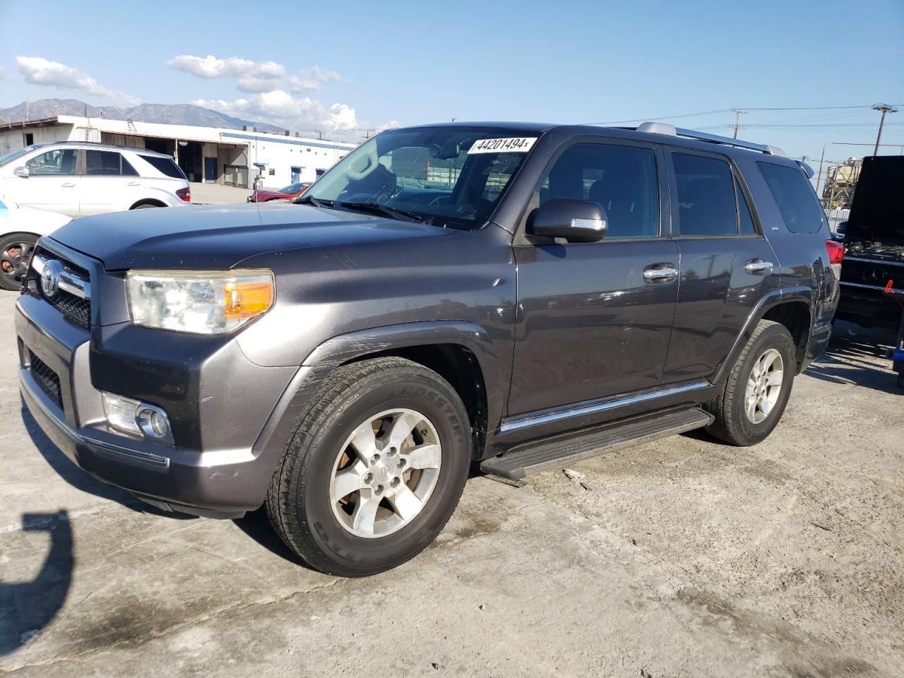 2010 TOYOTA 4RUNNER SR car image