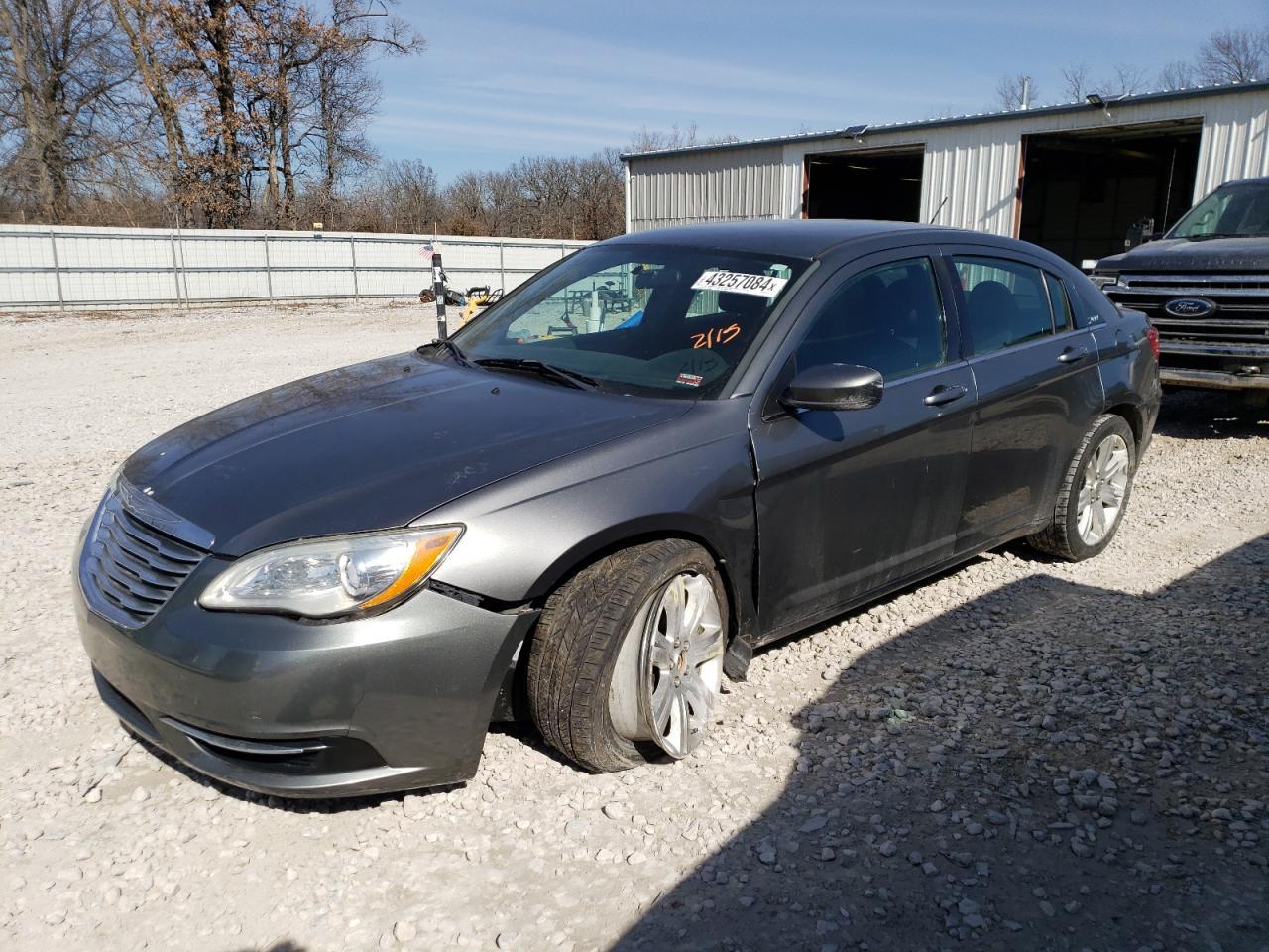 2013 CHRYSLER 200 LX