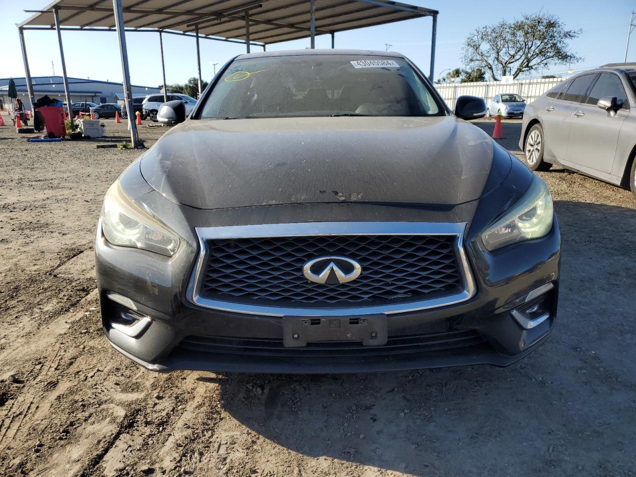 2018 INFINITI Q50 LUXE - Image 5