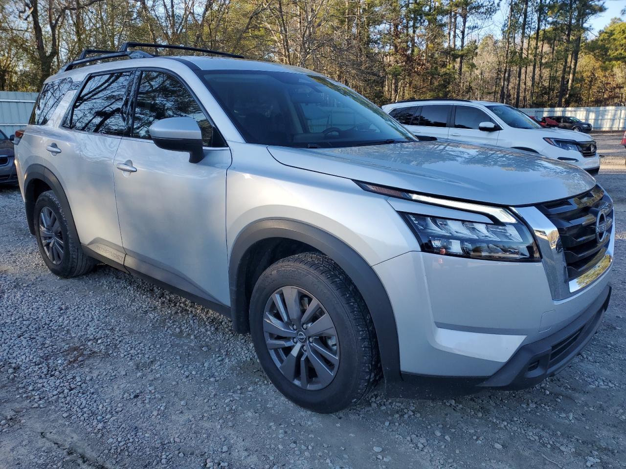2023 NISSAN PATHFINDER - Image 4