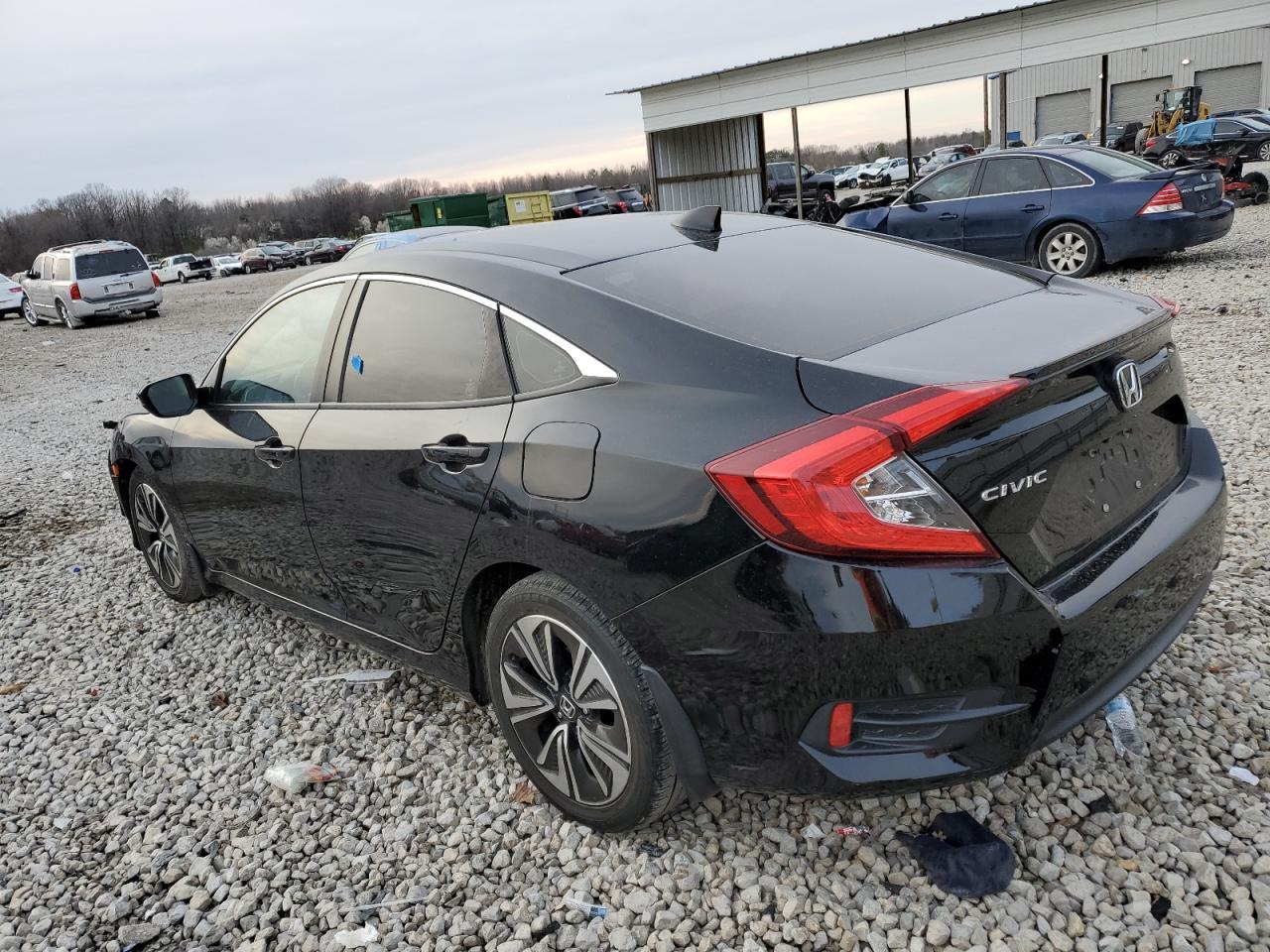 2017 HONDA CIVIC EXL - Image 2