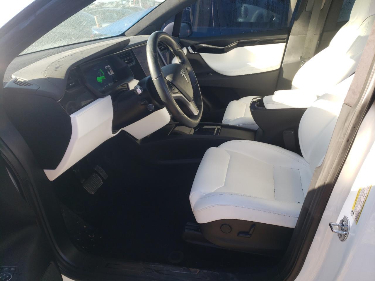 2018 TESLA MODEL X - Image 7