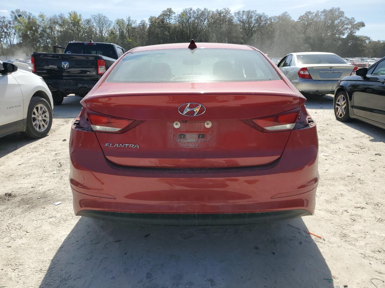 2018 HYUNDAI ELANTRA SE - Фото 6