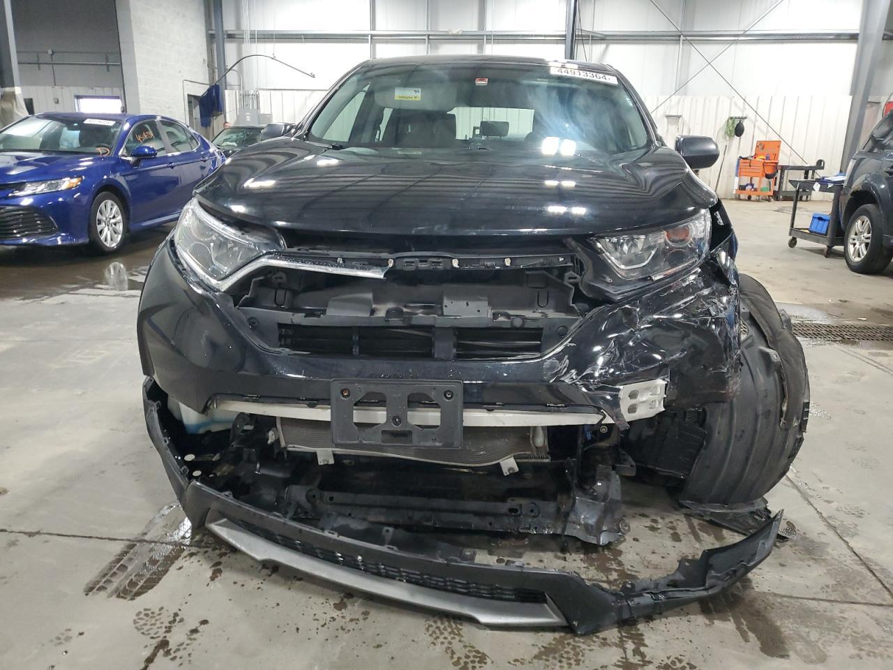 2017 HONDA CR-V LX - Фото 5