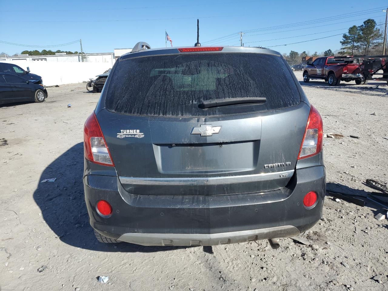 2013 CHEVROLET CAPTIVA LT - Image 6