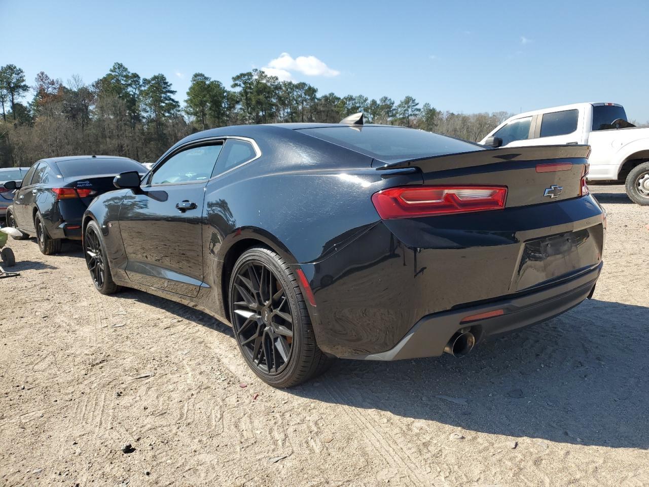 2018 CHEVROLET CAMARO LT - Image 2