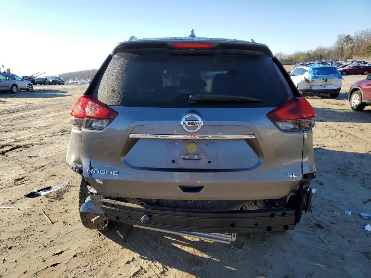 2017 NISSAN ROGUE S - Image 6