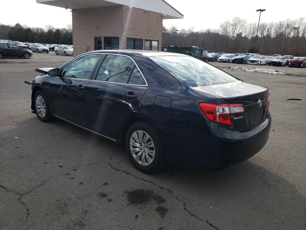 2012 TOYOTA CAMRY BASE - Фото 2