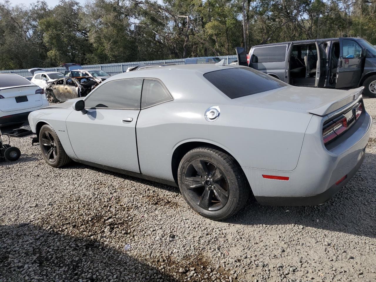 2021 DODGE CHALLENGER - Фото 2