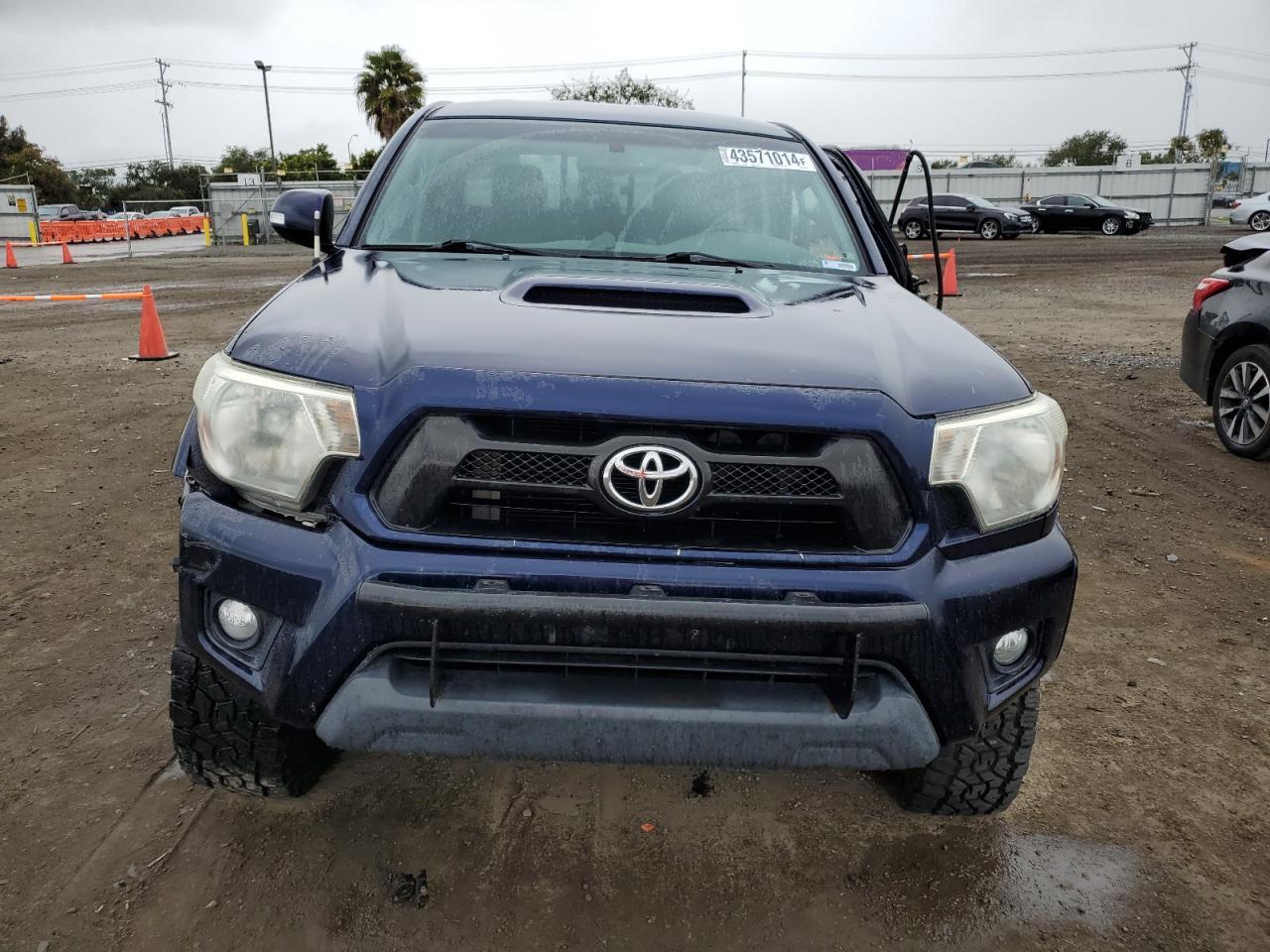 2013 TOYOTA TACOMA DOU - Фото 5