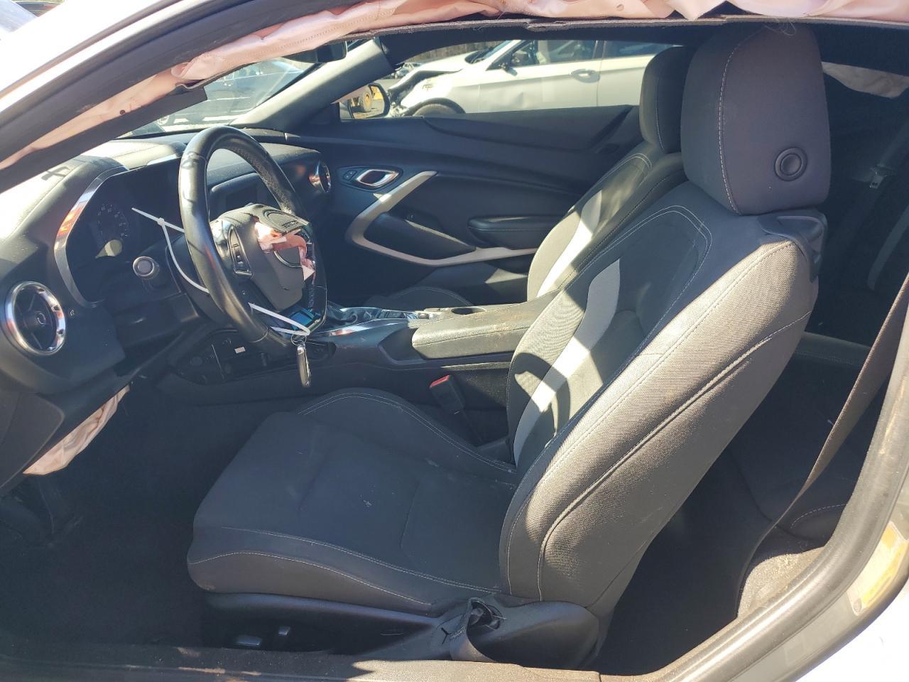 2019 CHEVROLET CAMARO LS - Фото 7