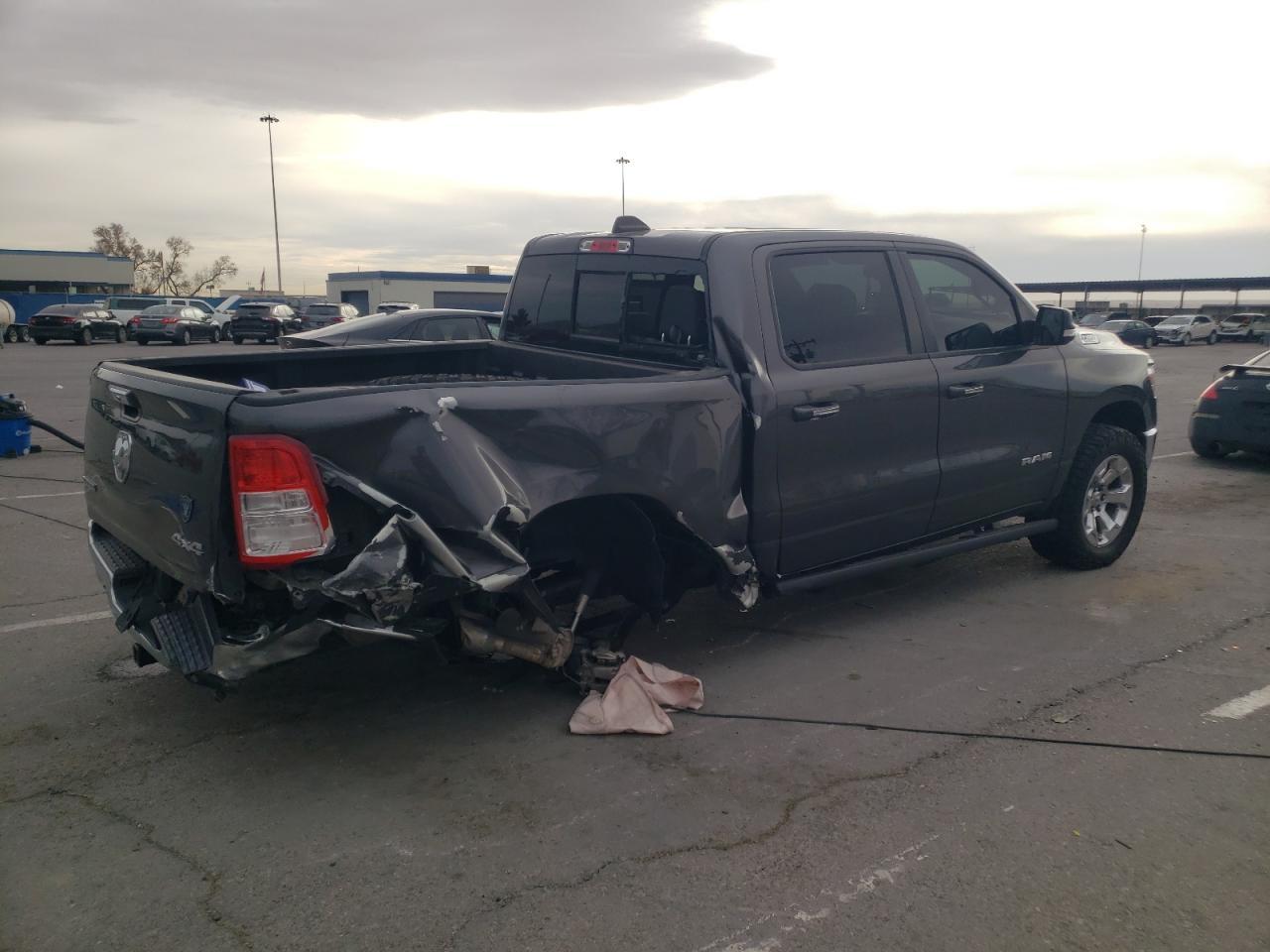 2019 RAM 1500 BIG H - Фото 3