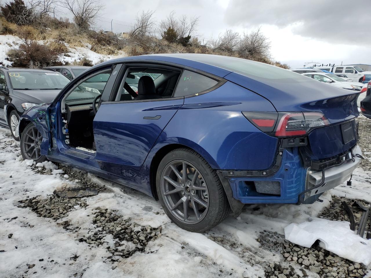 2021 TESLA MODEL 3 - Image 2