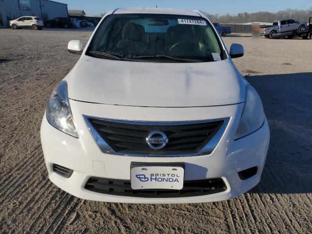 2014 Nissan Versa S - Фото 5