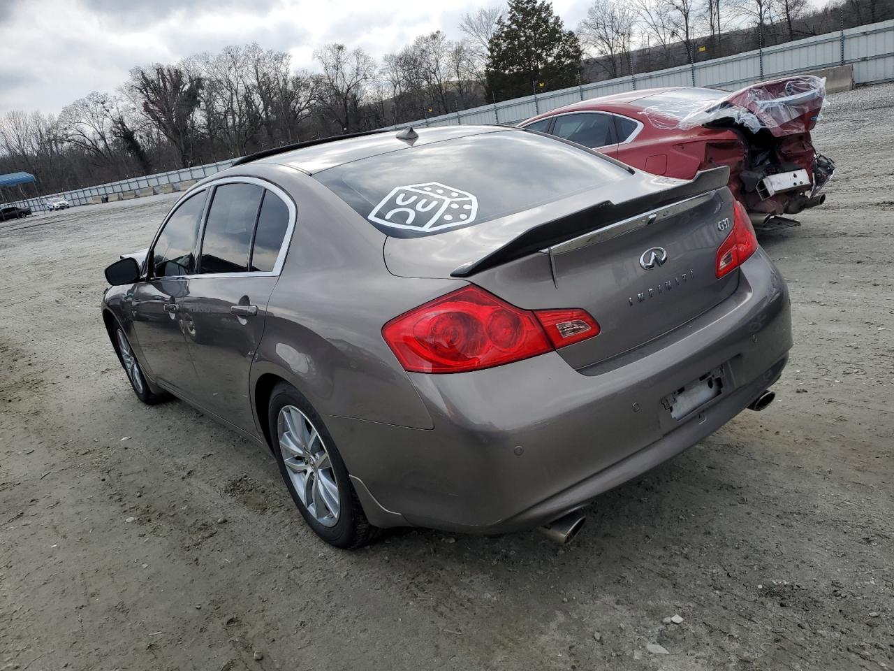 2011 INFINITI G37 BASE - Фото 2