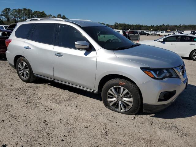 2019 Nissan Pathfinder S - Image 4