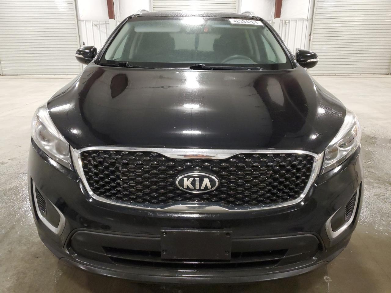 2016 KIA SORENTO LX - Image 5