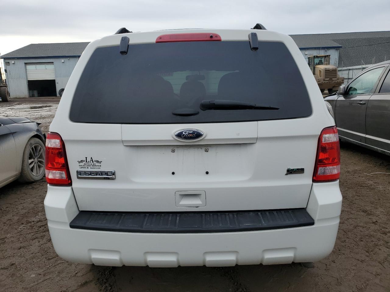 2012 FORD ESCAPE XLT - Фото 6