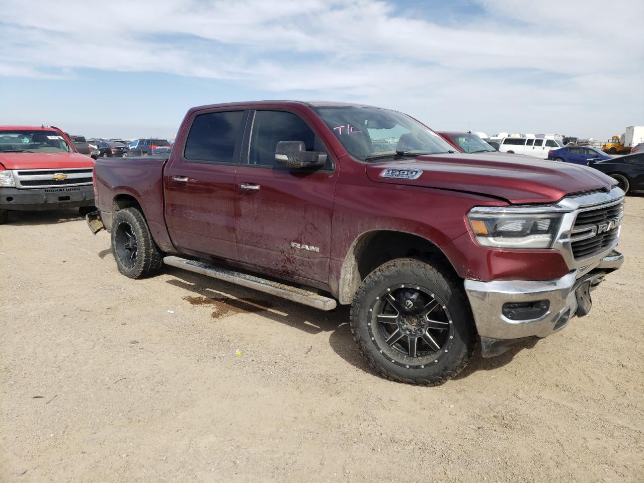 2019 RAM 1500 BIG H - Фото 4