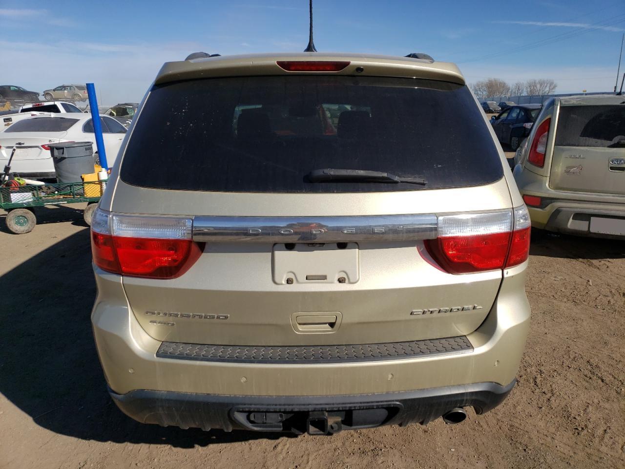 2011 DODGE DURANGO CI - Image 6