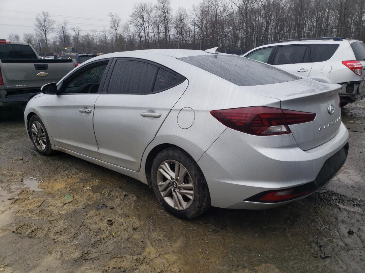 2019 HYUNDAI ELANTRA SE - Фото 2