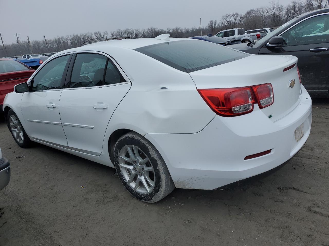 2015 CHEVROLET MALIBU 1LT - Image 2