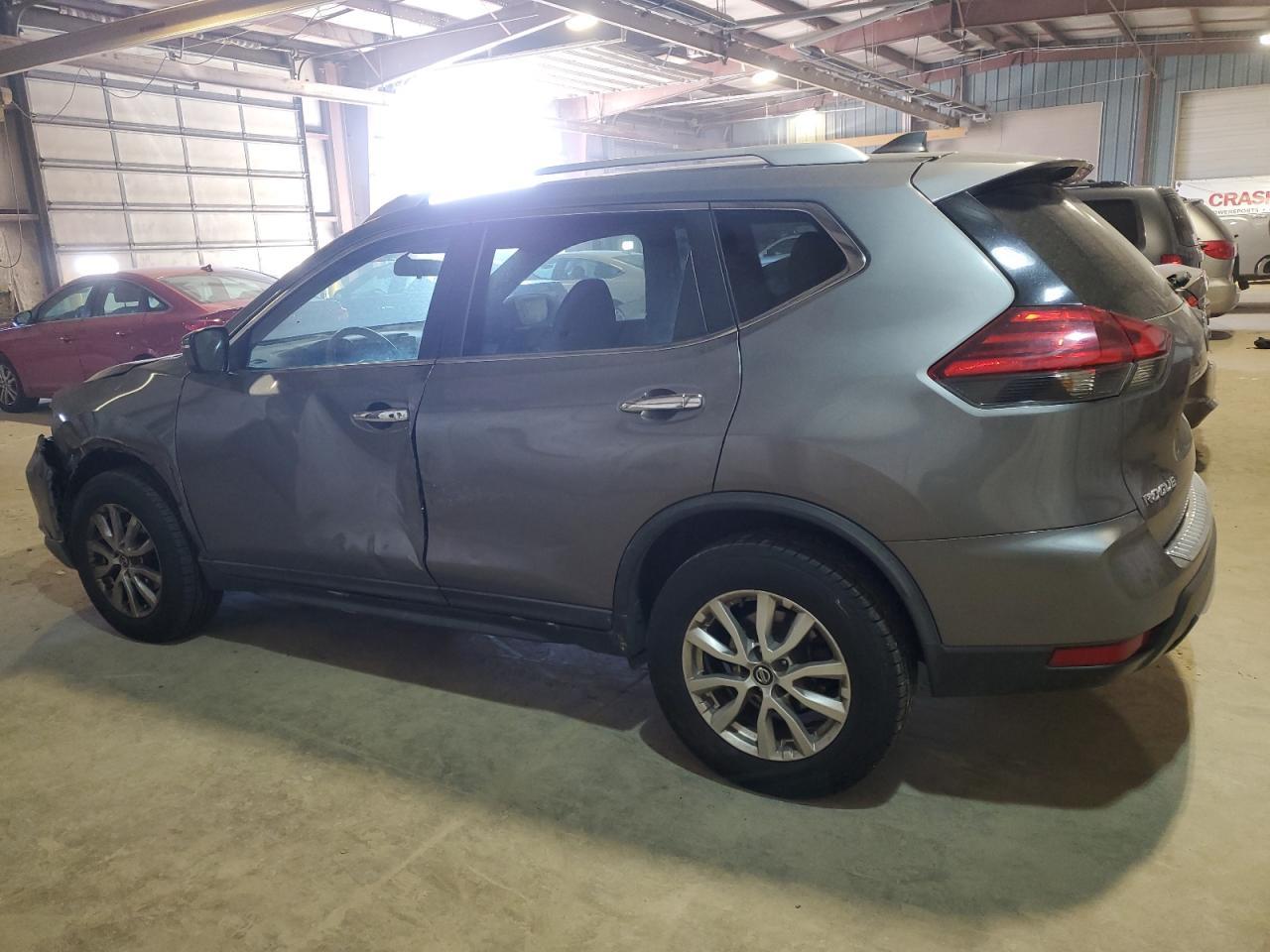2017 NISSAN ROGUE S - Фото 2