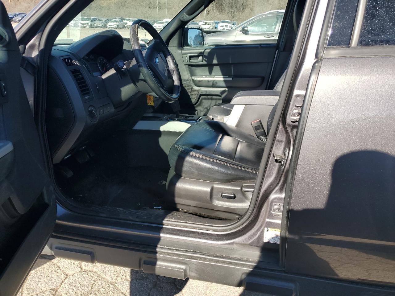 2012 FORD ESCAPE XLT - Image 7