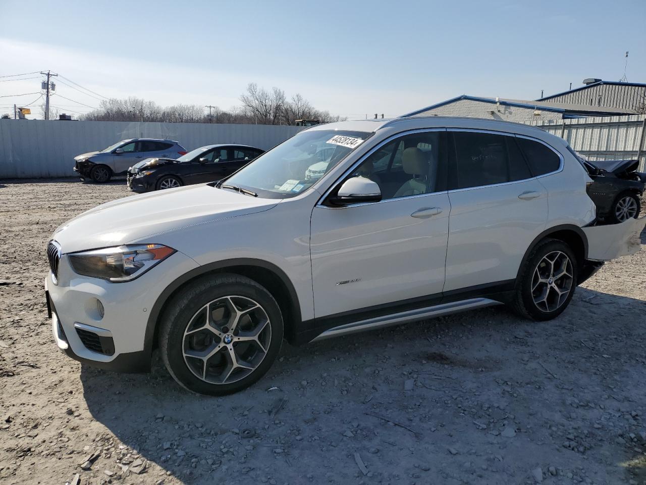 2017 BMW X1 XDRIVE2 car image