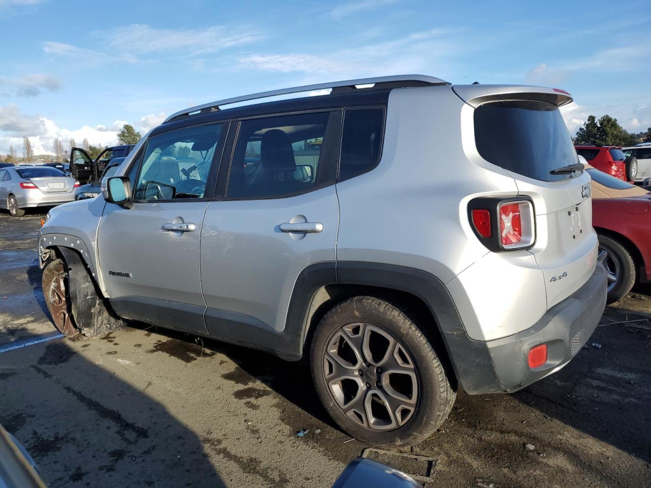 2016 JEEP RENEGADE L - Фото 2