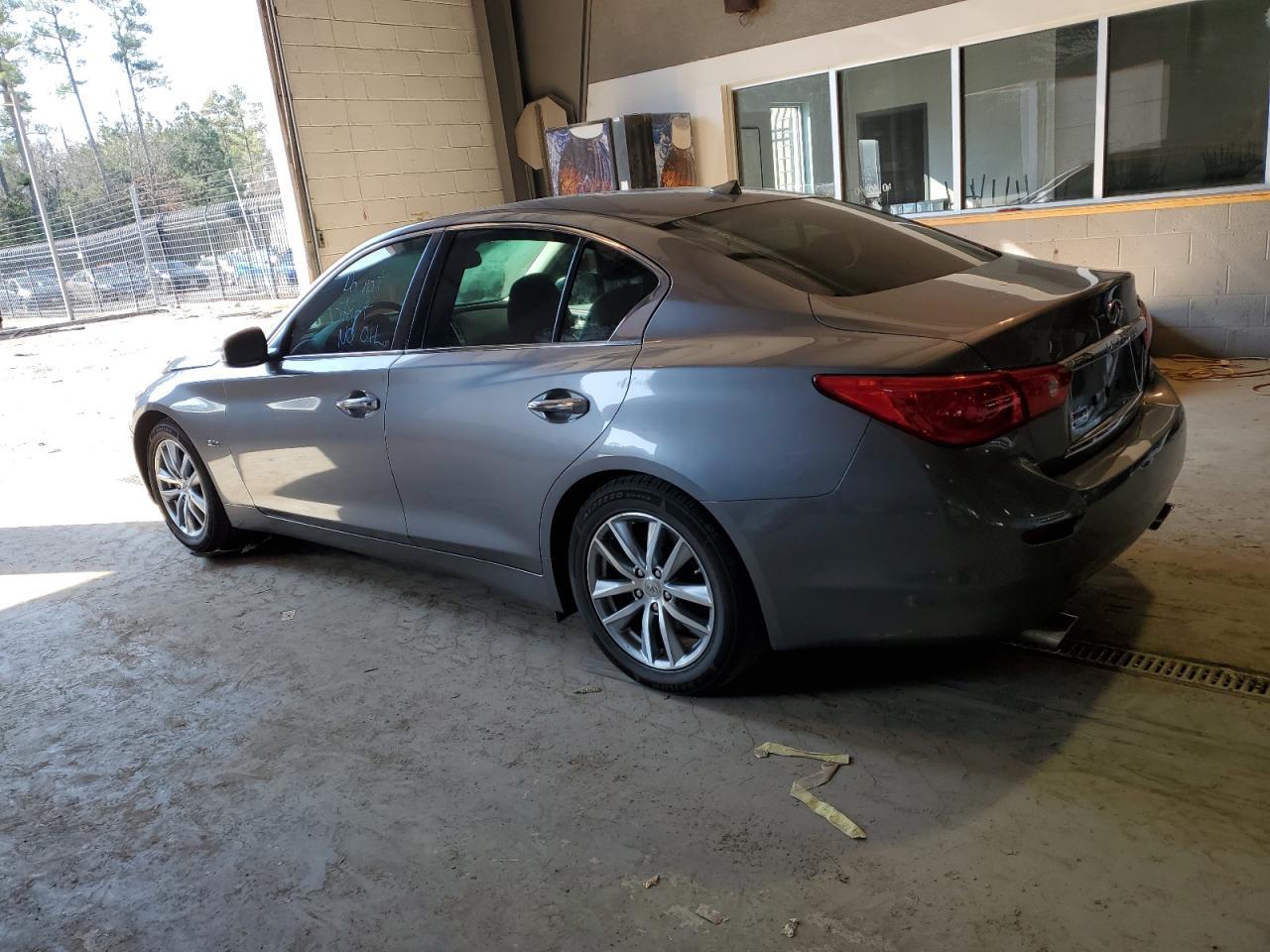 2016 INFINITI Q50 PREMIU - Фото 2