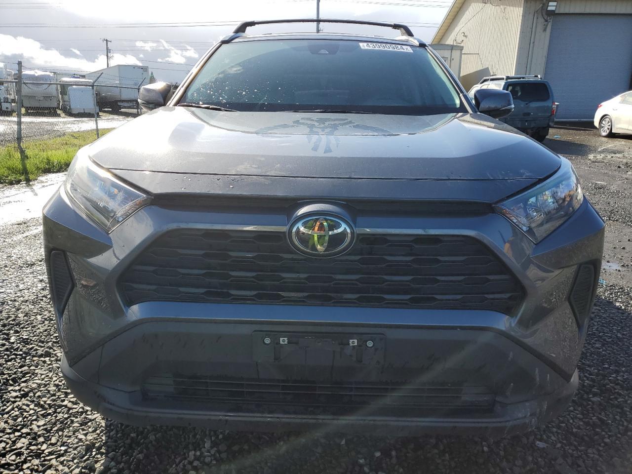 2021 TOYOTA RAV4 LE - Image 5