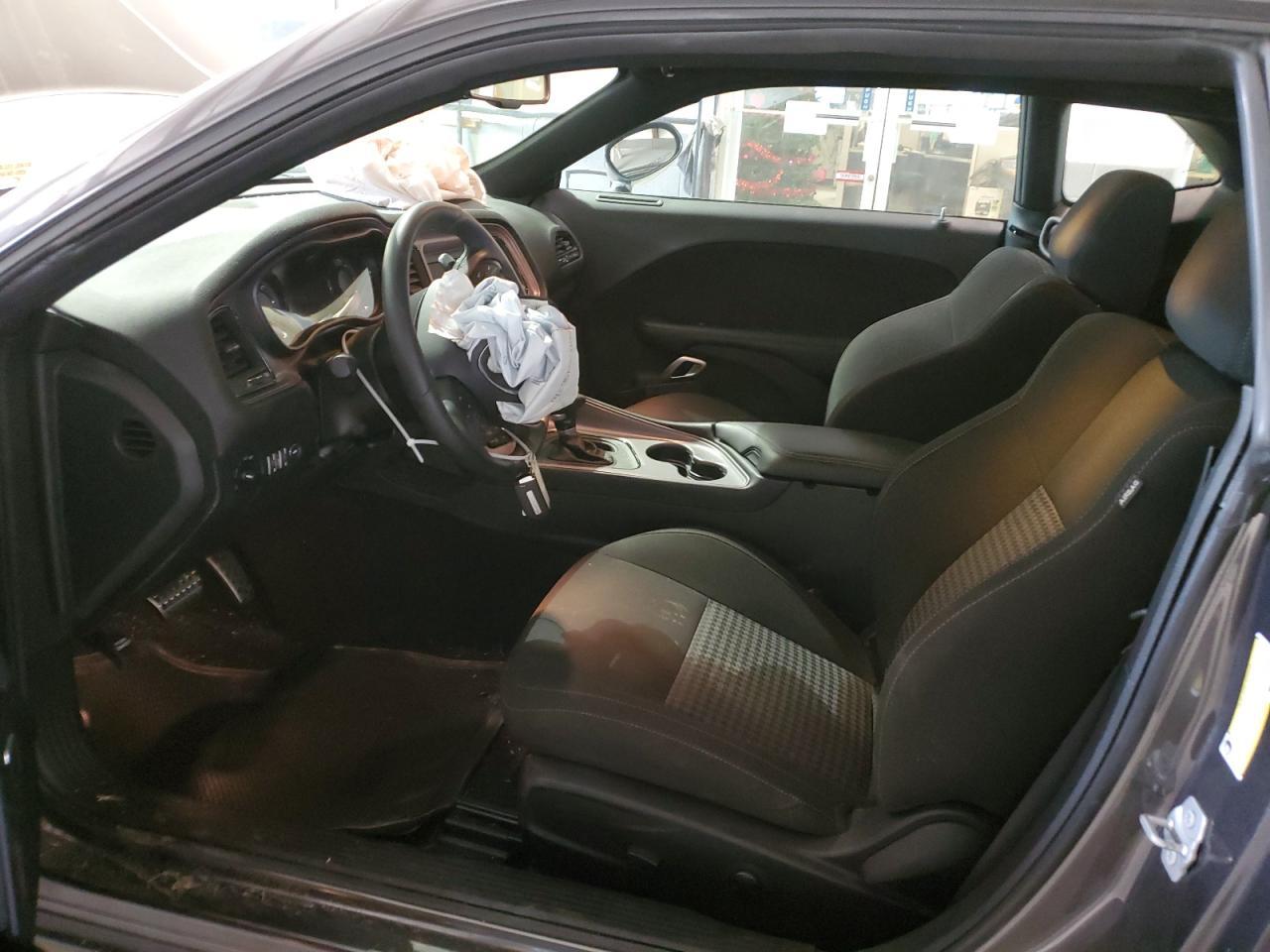 2023 DODGE CHALLENGER - Фото 7