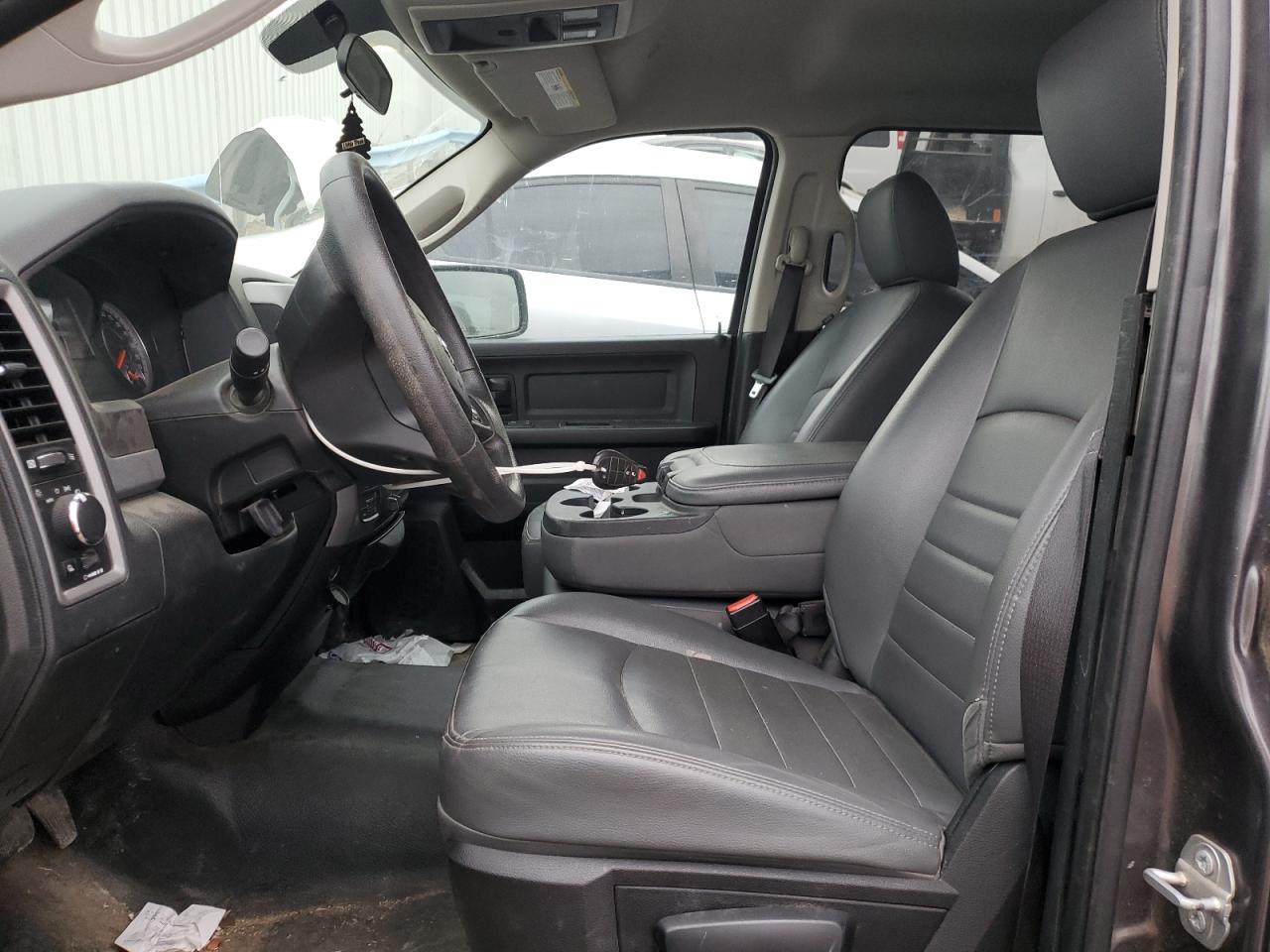 2017 RAM 1500 ST - Image 7