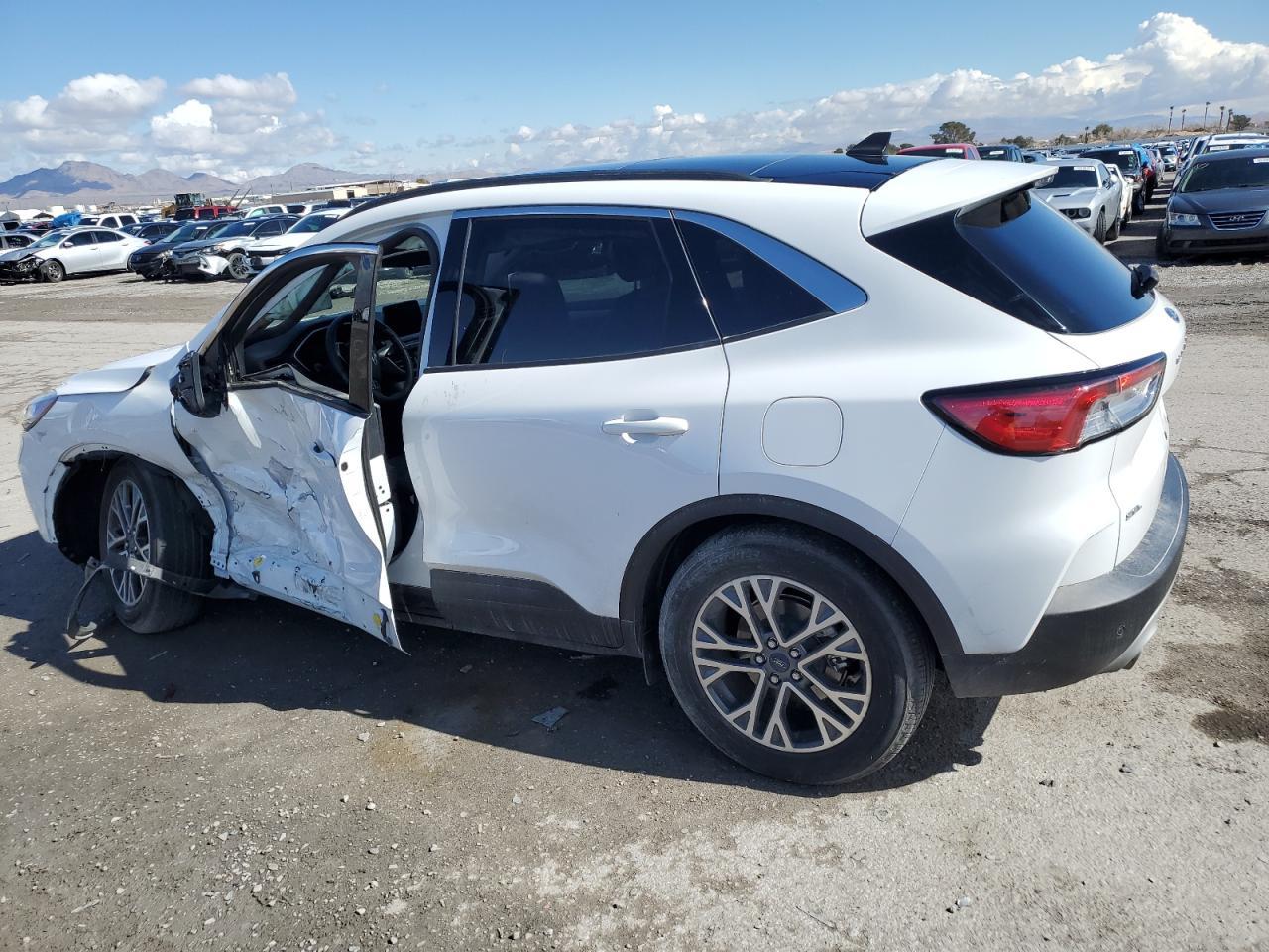 2020 FORD ESCAPE SEL - Image 2