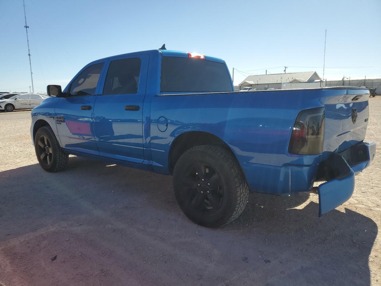 2019 RAM 1500 CLASS - Image 2