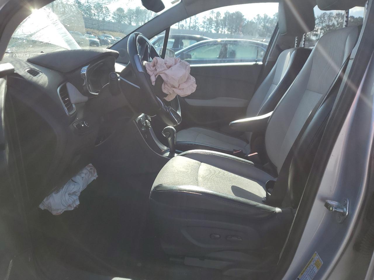 2018 CHEVROLET TRAX 1LT - Image 7
